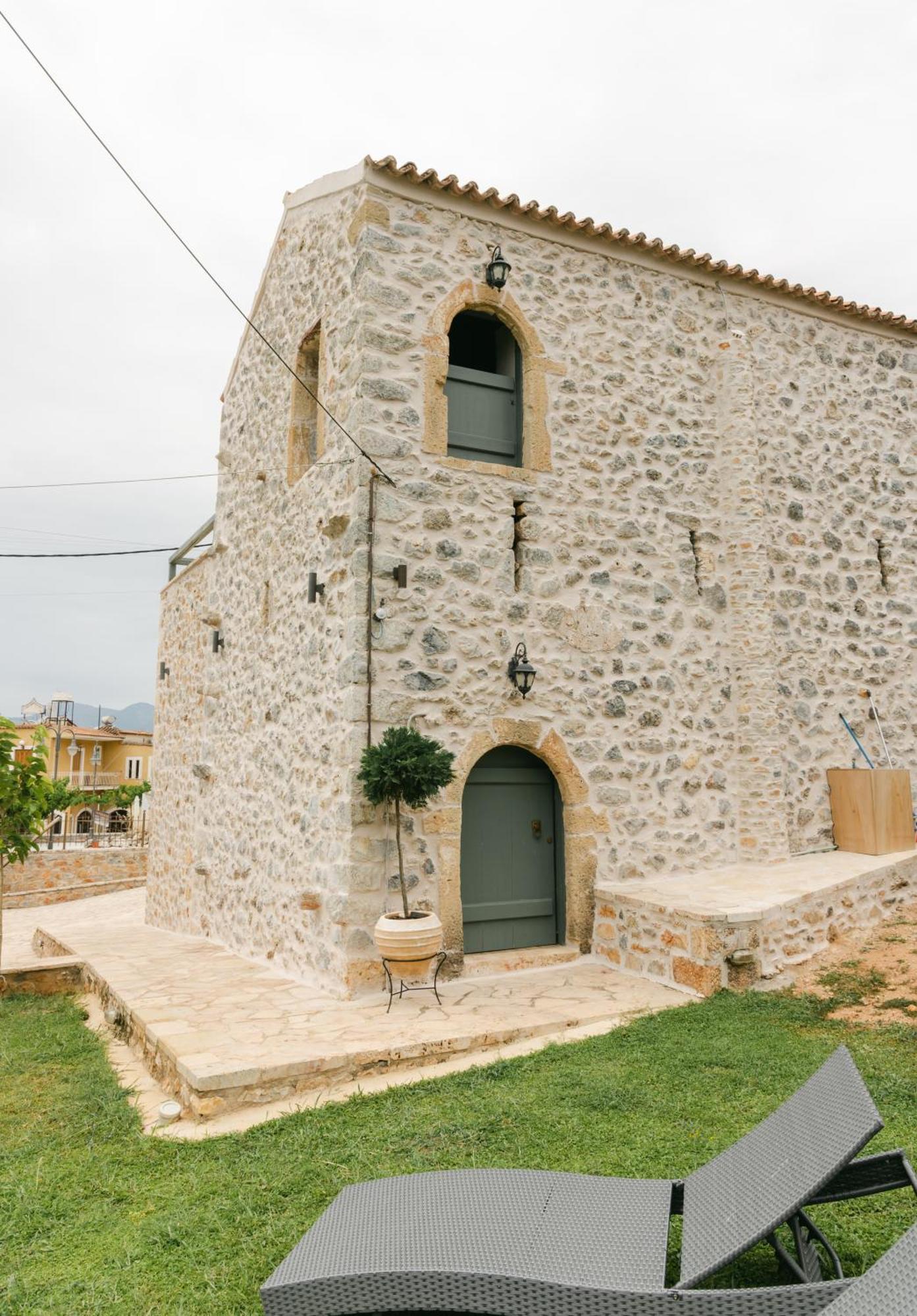 La Tore Di Montenegro Gíthio Kültér fotó